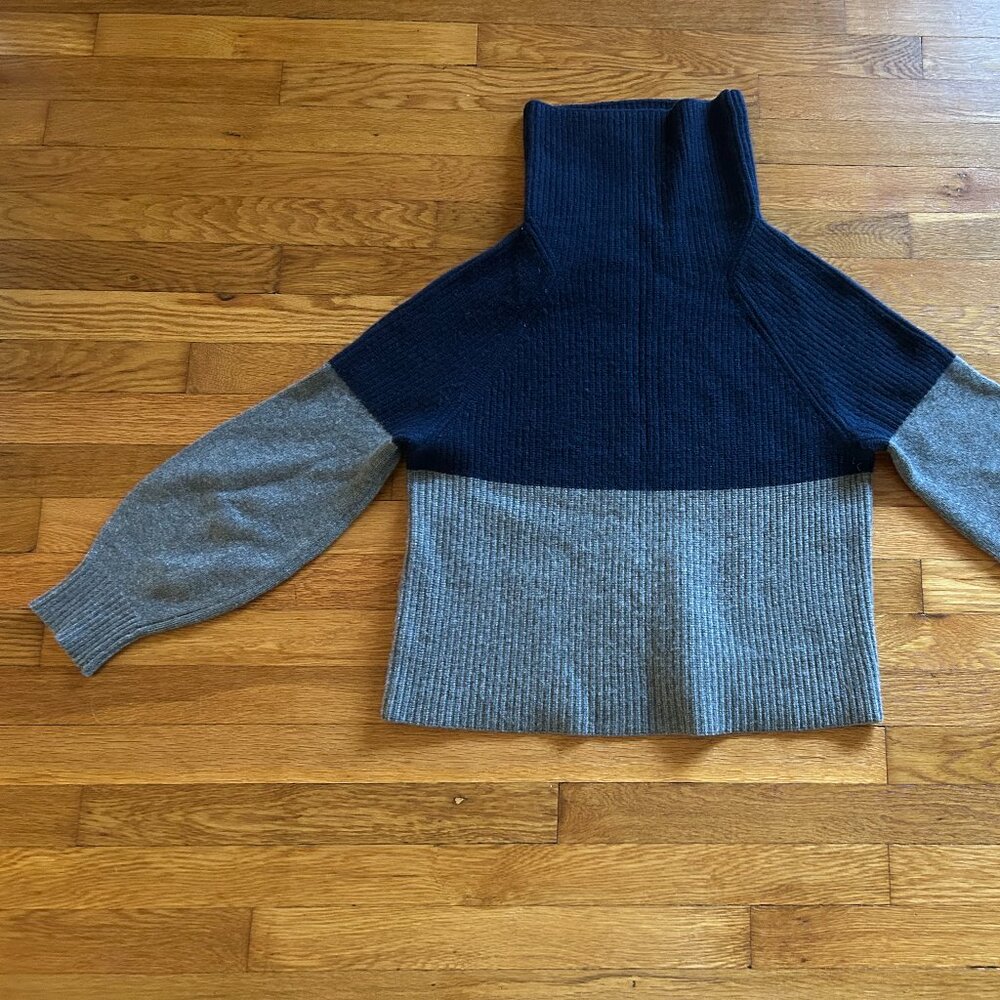 Ann Taylor cashmere turtleneck sweater